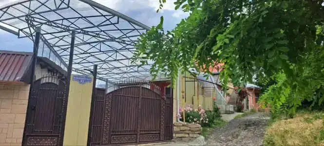 Гостевой дом на Спокойном переулке - 1