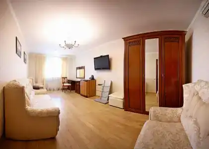 Raffinad MiniHotel - 81