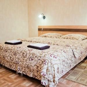 Mark Inn - 11