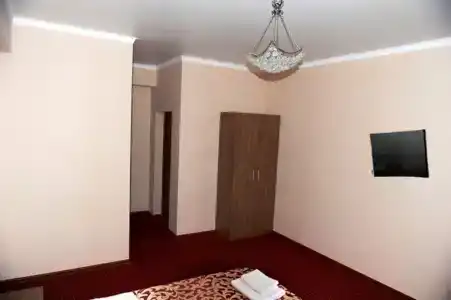 Ассир - 13