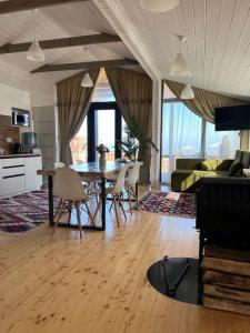 Золотые пески - 17