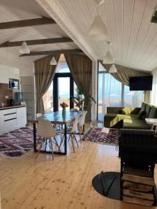 Золотые пески - 18