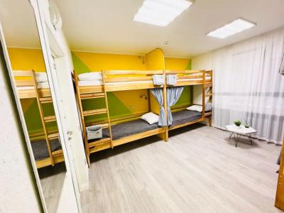 Hostel Party and Sun - 31