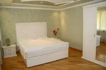 Grand House - 64