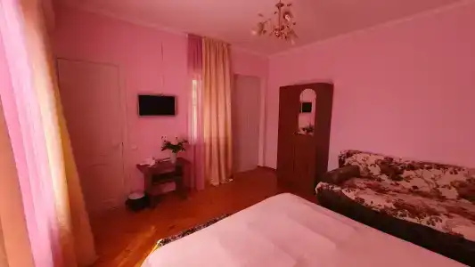 Гостевой дом на Квициния 18 - 30