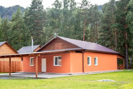 Altay Bereg в Горах На Берегу Реки - 127