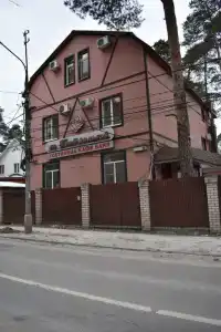 на Театральной - 1