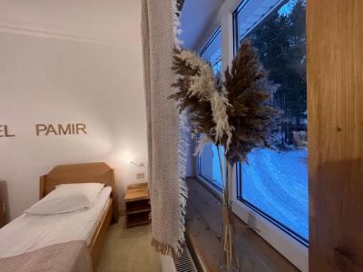 Памир - 28