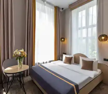 Тесла - 2