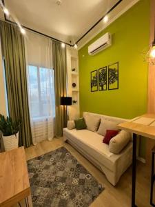 Green House - 3