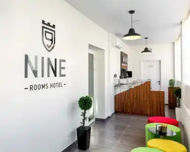Бизнес-отель Nine rooms - 1