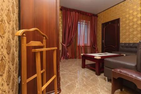 Premium Hotel - 56