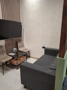 Бобров - 2