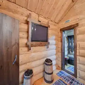 Panda house - 6