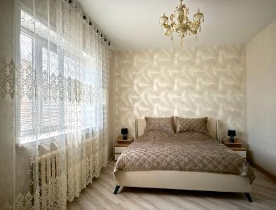 у фонтана - 61