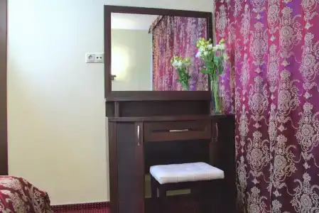Нефтяник - 30