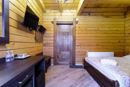 Боярский двор - 69