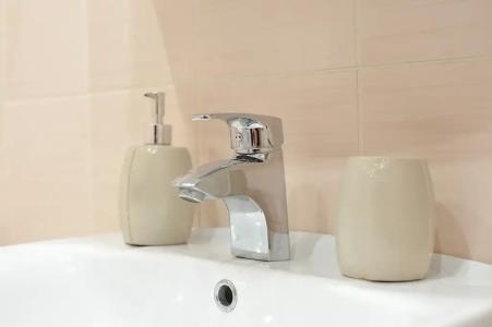 Белый Медведь на Заводской, 1 - 16