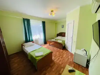 Солнечный - 25