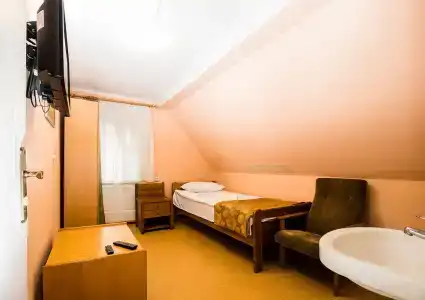 Золотая Бухта - 96