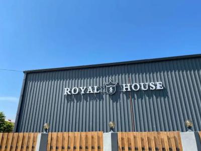 RoyalHouse - 17
