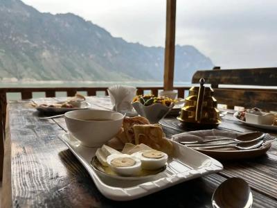 Горное озеро - 12