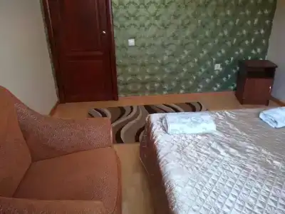 Сандро - 120