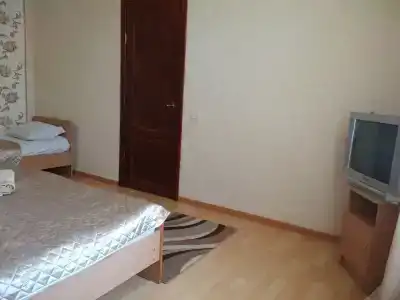 Сандро - 140