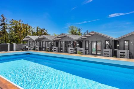 Grey House - 14