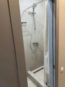 на Тази Гиззата 1В - 24