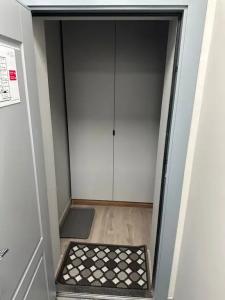 на Тази Гиззата 1В - 79