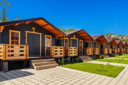 Мира - 7