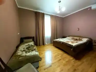 Лора - 29