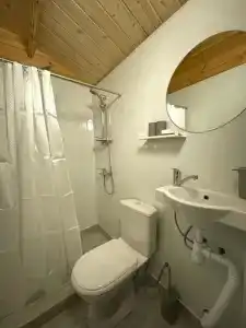Артем - 18
