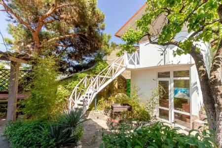 Южный дворик - 62