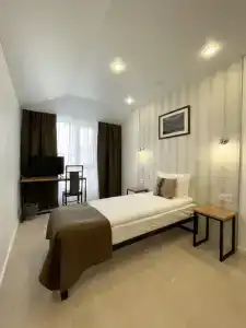 Veranda - 84