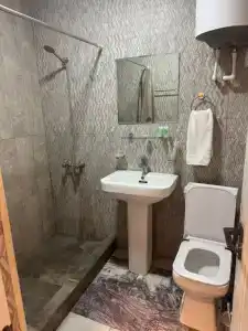 Corner - 4