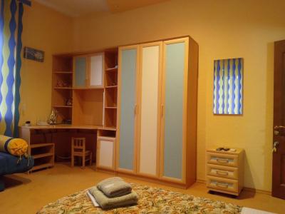 Пермский светлый дворик - 2