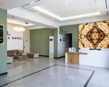 Lavanda Hotel - 2