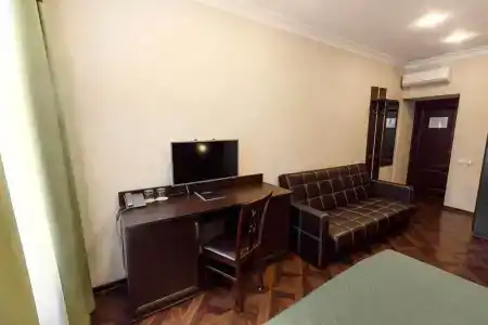 Рождественский - 6