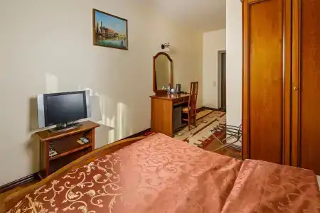 Иностранец - 11