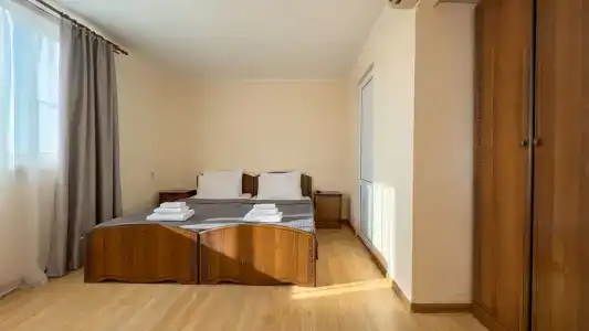 Aura City Hotel - 4