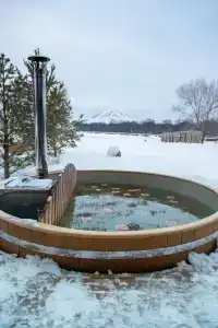 Красный берег, Видное место - 1