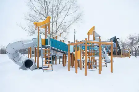 Красный берег, Видное место - 3
