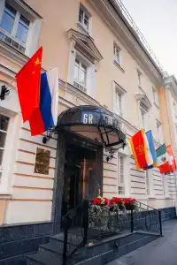 Звезда - 9