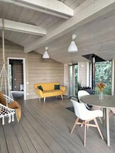 Коттеджи Hygge House на берегу озера - 39