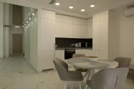 Sphera Apartments - 102