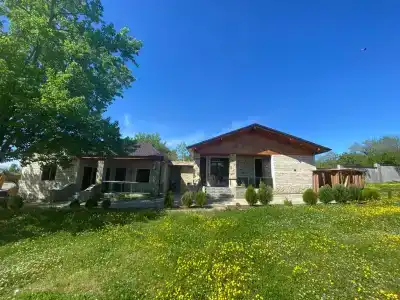 GL Cottage - 42