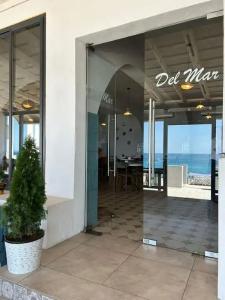 DelMar - 2