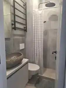4 Avenue - 36